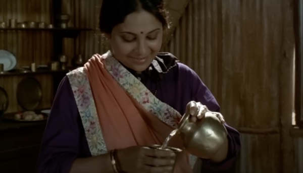 Shefali Shah in a still from the biographical drama film 'Gandhi, My Father,' in which she played the character of Kasturba Gandhi