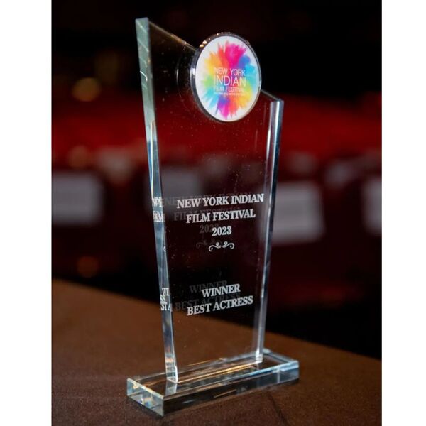 Shefali Shah's 'Best Actress Award' from the New York Indian Film Festival 2023 for her film 'Three of Us'