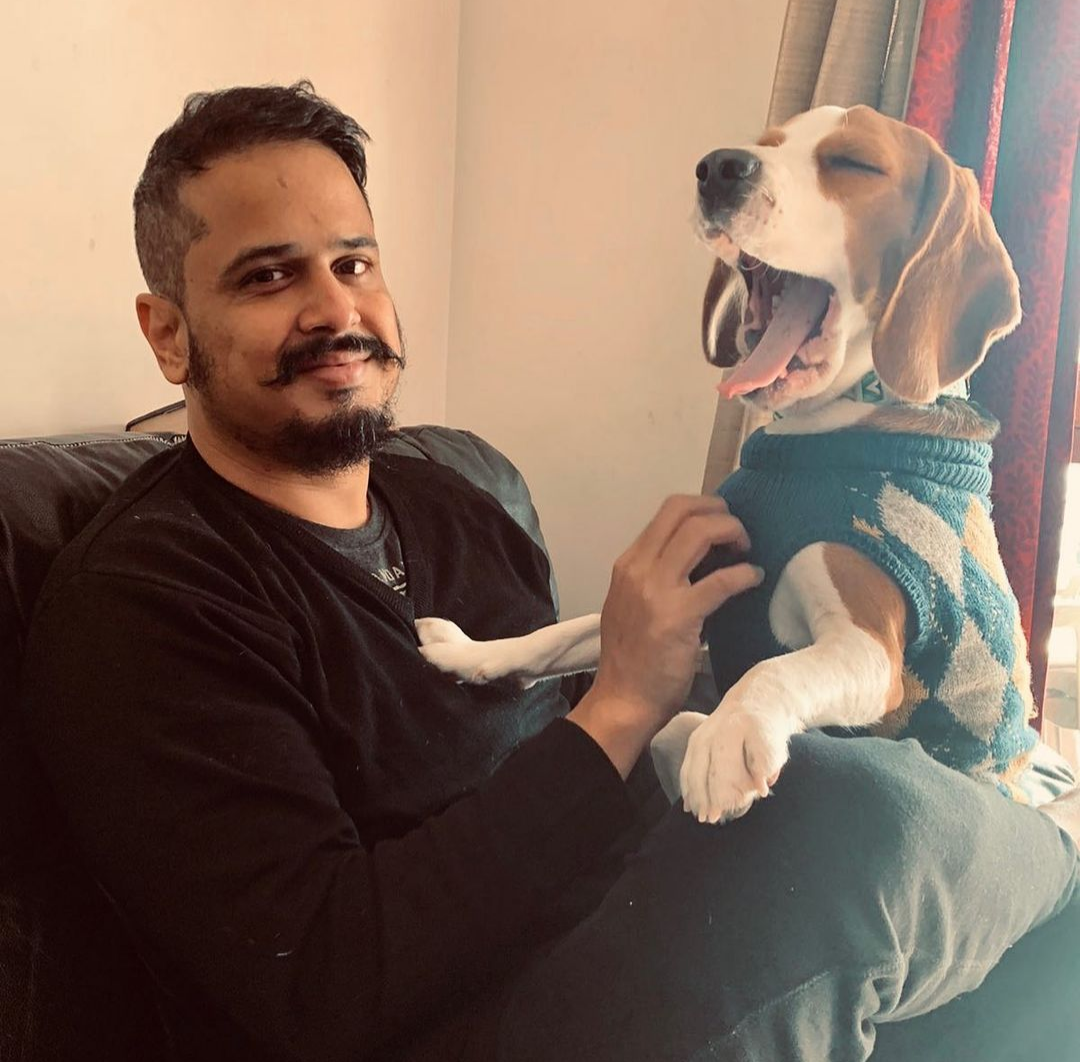Shiv Aroor with his pet dog 'Kobe'