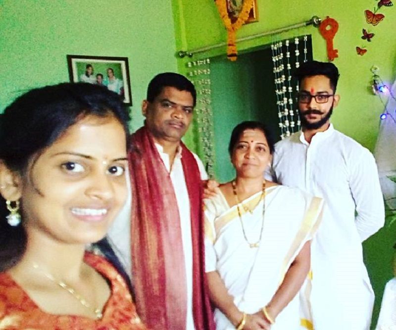 Shivakumar Marihal with his family
