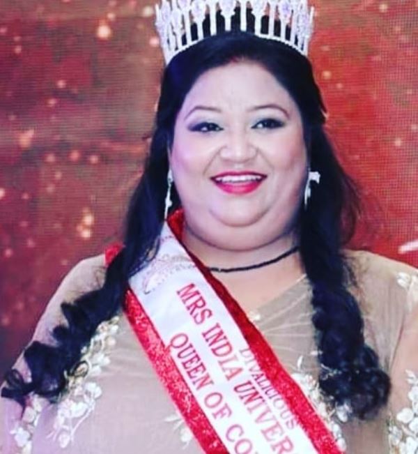 Soma Rathod after winning the title of 'Queen of Comedy'