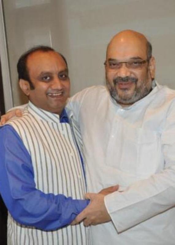 Sudanshu Trivedi with Amit Shah