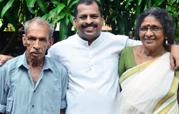 Suresh Pillai with Sasidharan Pillai and Radhamma