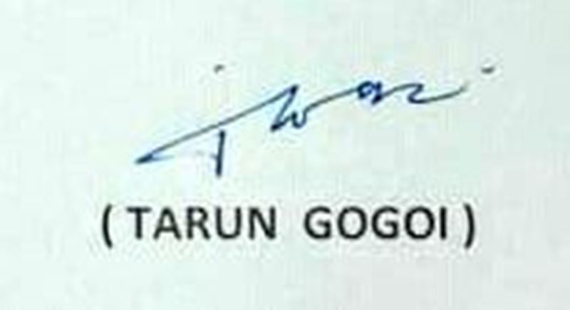 Tarun Gogoi signature