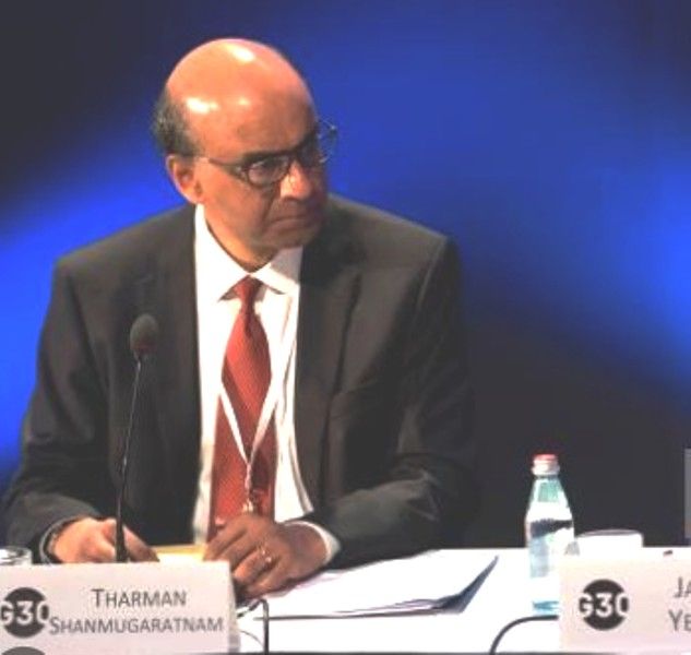 Tharman Shanmugaratnam charing a meeting at G30