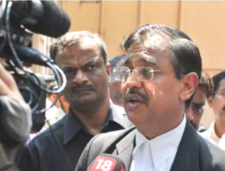 Ujjwal Nikam interacting with the media after pronouncement of the punishment in the Shakti Mill Gang Rape Case