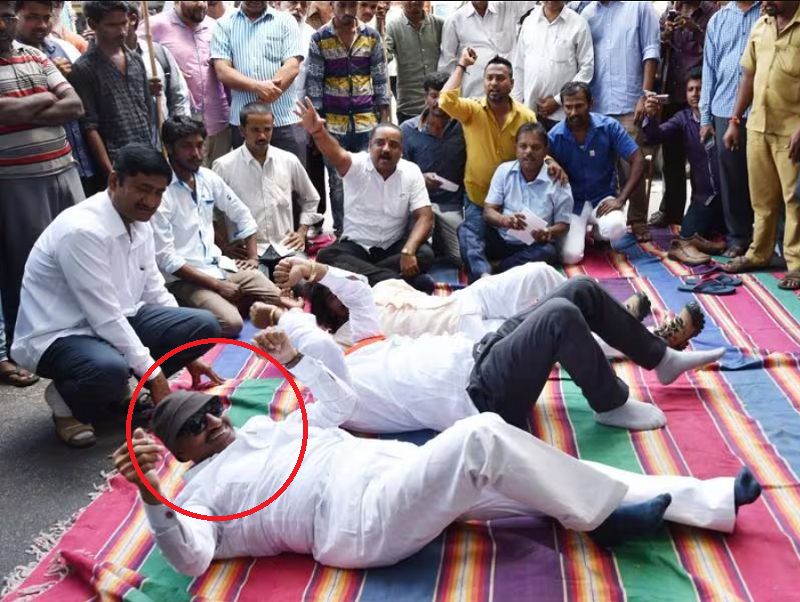 Vatal Nagaraj during a sleep-in protest