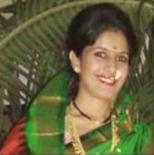 Wife of Aniket Nikam, Pooja Deshmukh Nikam