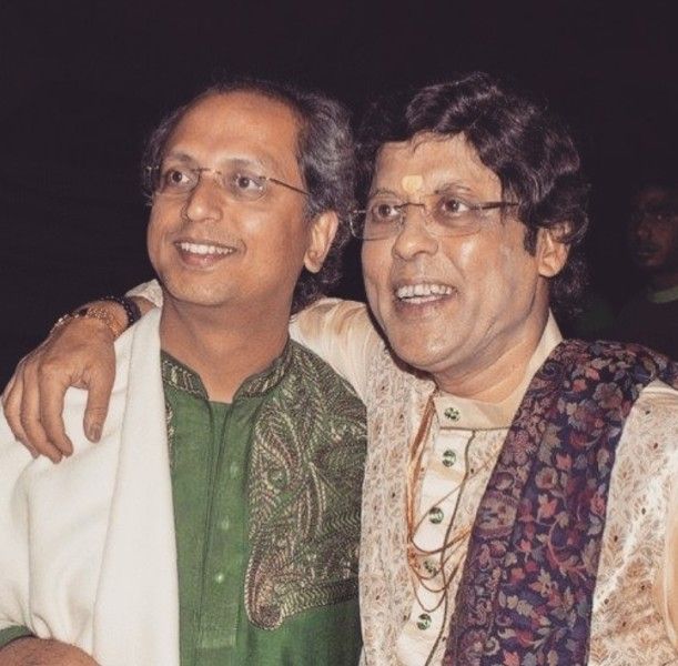 Yogesh Samsi with the tabla maestro Anindo Chatterjee (right)
