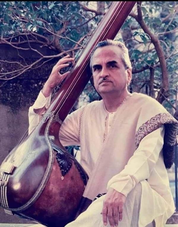 Yogesh Samsi's father and Indian Classical Singer, Pandit Dinkar Kaikini