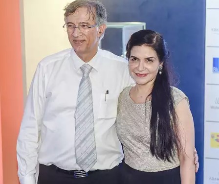 A picture of Darshan Hiranandani's parents