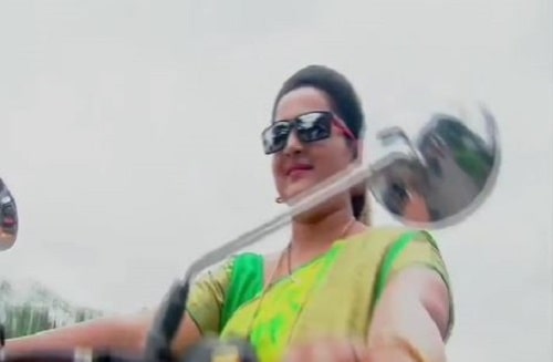 A still of Pooja Murthy from the TV serial Gundamma Katha