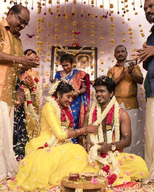 A wedding picture of Raja Vetri Prabhu and Deepika Venkatachalam