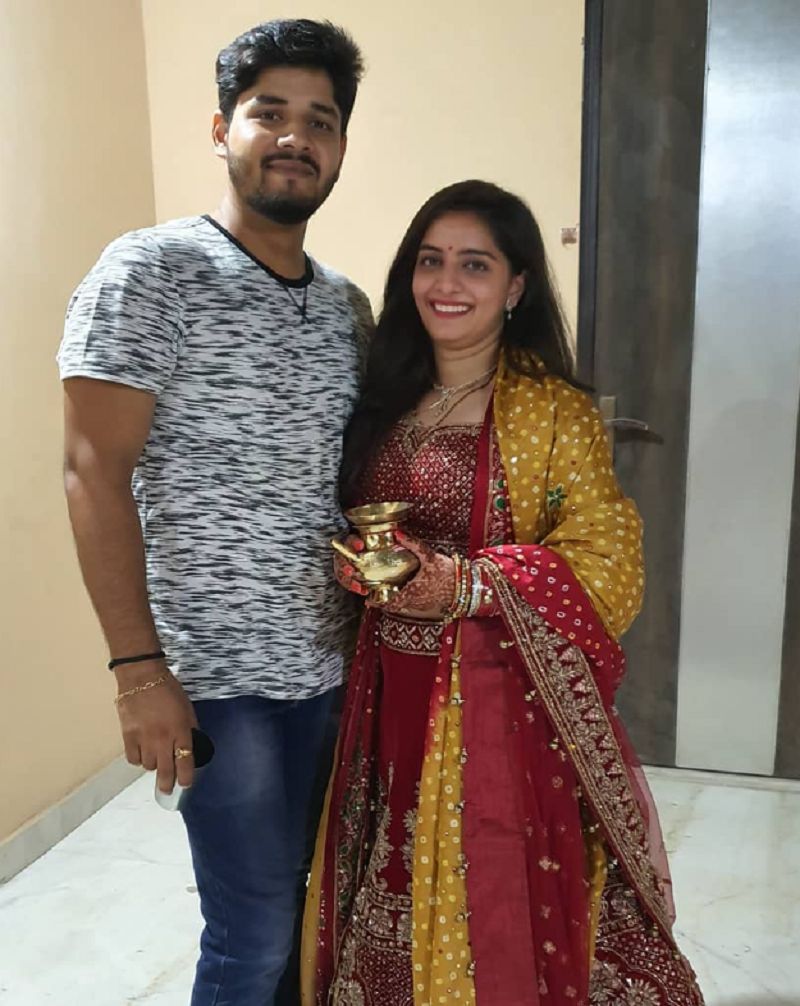 Abhishek Verma's brother with his wife