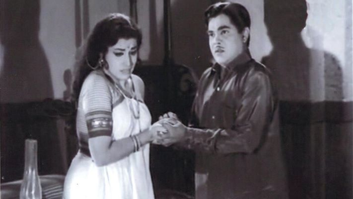 Adoor Bhasi in the film Viruthan Shanku