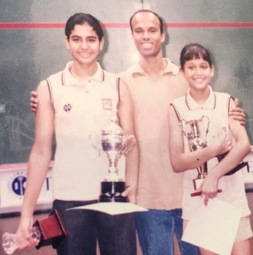 An eleven years old Dipika Pallikal (extreme right) with her coach (middle)