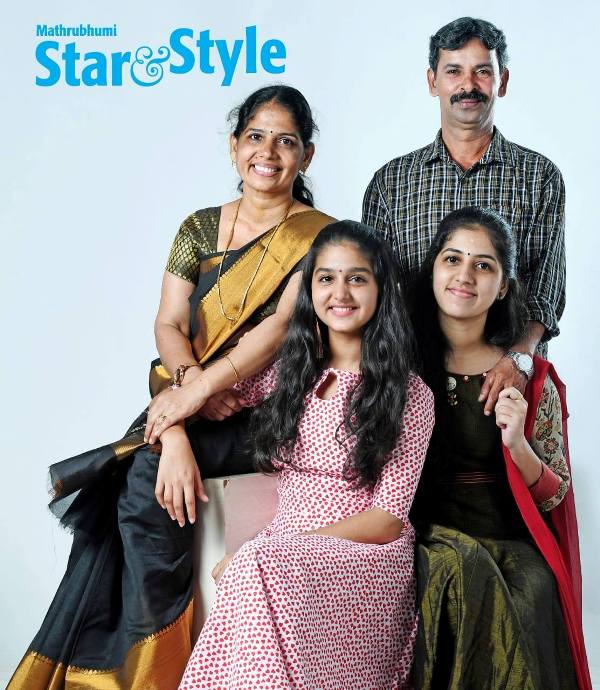 Anaswara Rajan (in pink) with her family
