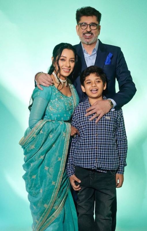 Ashwin K Verma with Rupali Ganguly and his son