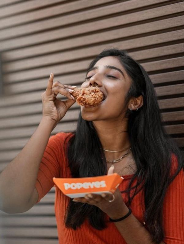 Deepika Venkatachalam eating non-veg