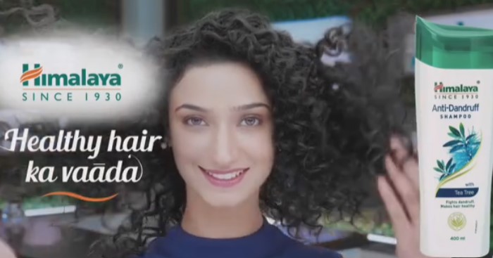 Elisha Mayor while promoting a hair product