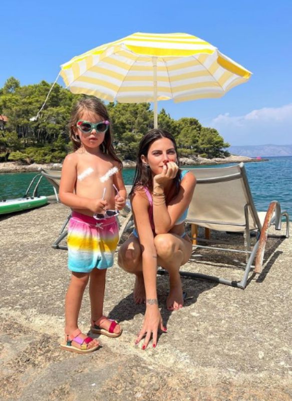 Kelly Piquet with her daughter, Penelope