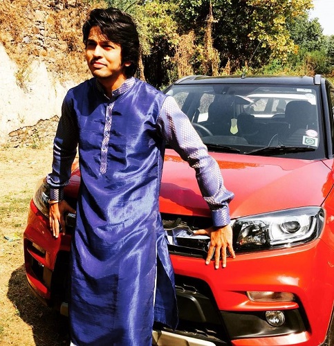 Lalit Prabhakar with his car