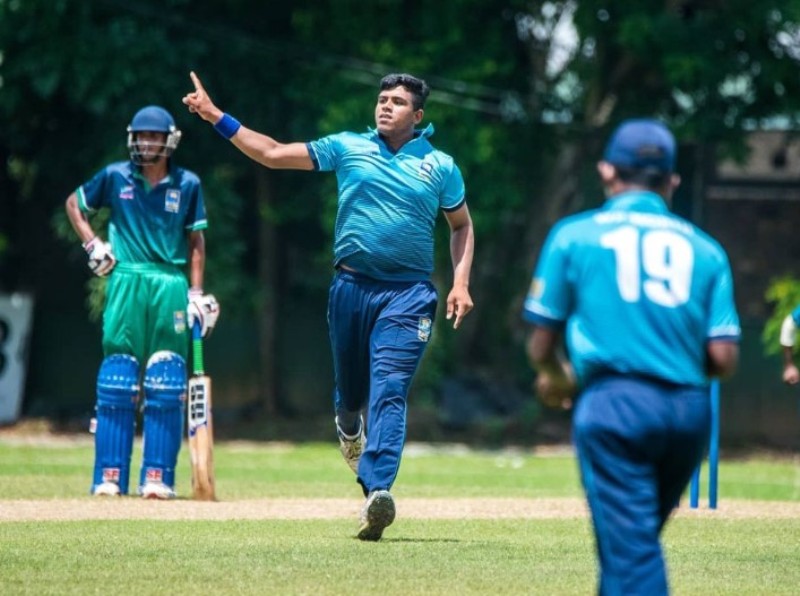 Maheesh Theekshana during his earlier playing days when he was overweight