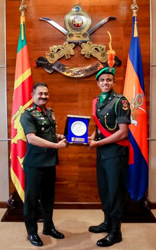 Maheesh Theekshana (right) when he was promoted to the rank of Sergeant in Sri Lankan Army