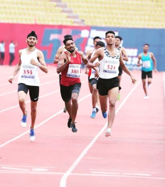 Mohammed Afsal (no. 524) during the 800m race at the Guwahati Inter State Championships where he came third