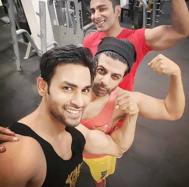 Naman Shaw posing during a gym session