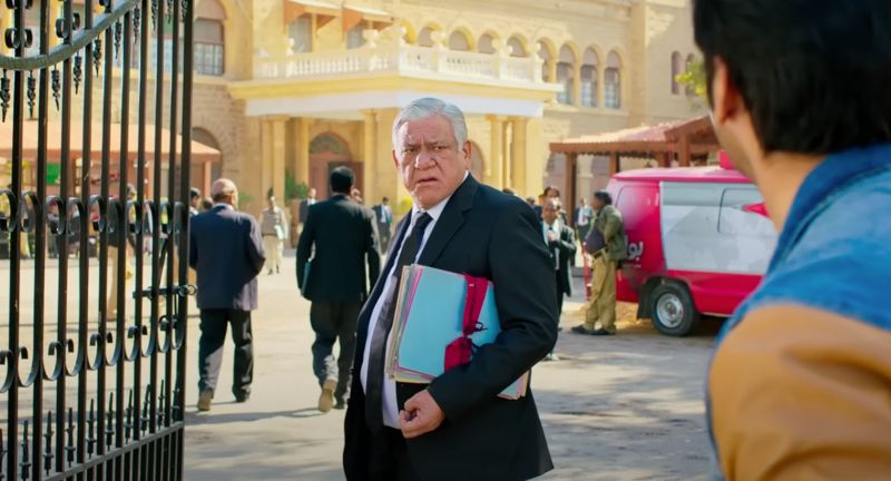 Om Puri in a still from the Pakistani film 'Actor in Law' (2016)