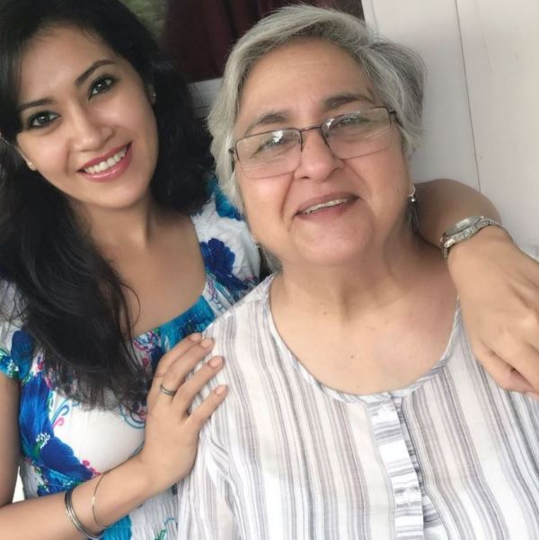 Parakh Madan with her mother