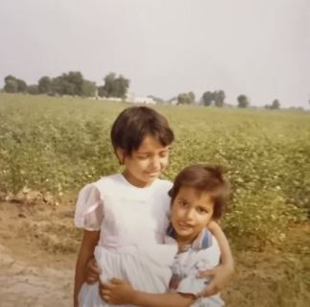 Paramvir's (on the right) childhood picture with his sister
