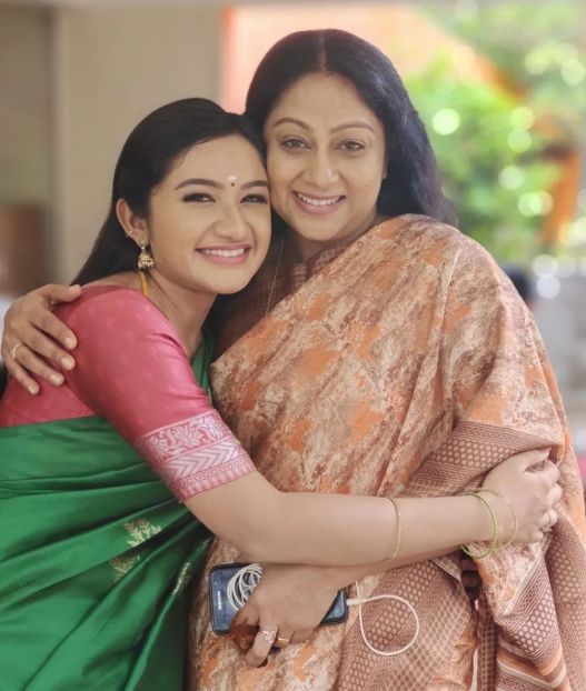 Raveena Daha with Chippy Renjith (right) during the shoot of a TV serial