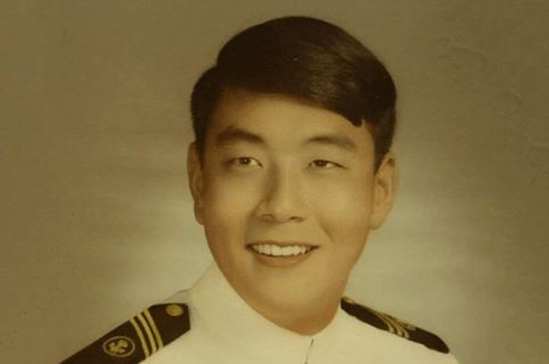 Robert Kiyosaki in Merchant Marine Academy