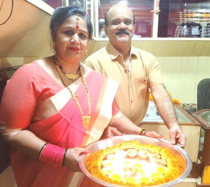 Shivanshu Soni's parents