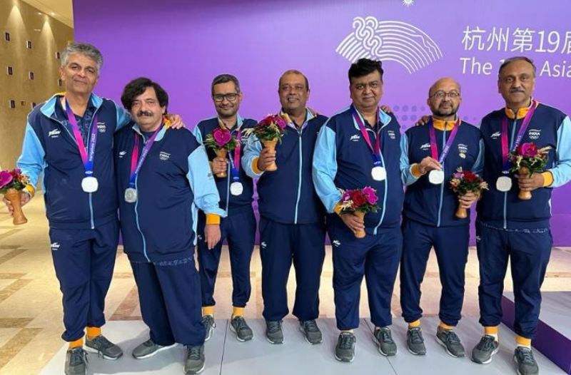 Sumit Mukherjee (third from the left) with the silver medal along with the team members at Asian Games 2023