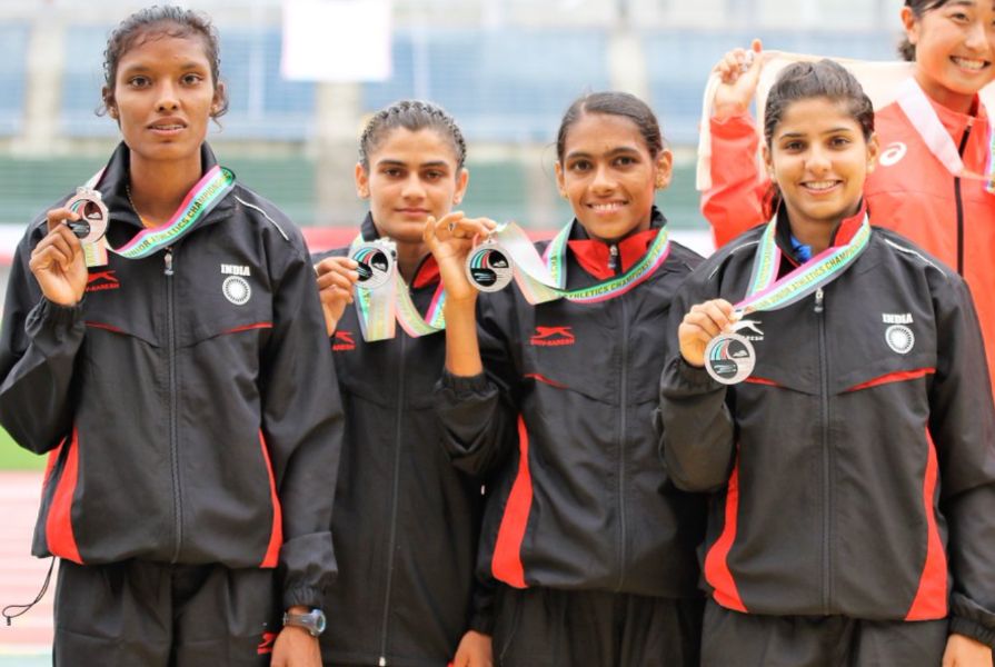 The 4x400m relay team including Subha Venkatesan (extreme left), Rachna Singh, Jisna Mathew, and Nidhi Yogendra posing with their silver medals at the 2018 Asian Junior Athletics Championships in Gifu, Japan