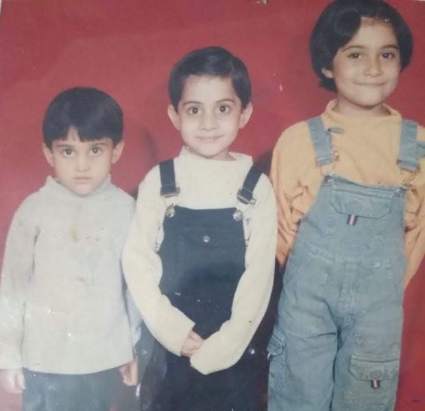 A childhood image of Asfi Javed (extreme left) with Urfi Javed (centre) and Urusa Javed (extreme right)