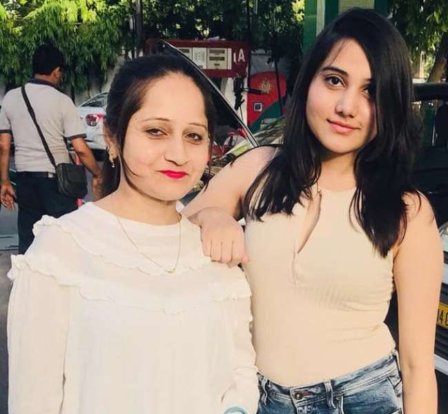 Asfi Javed with her mother