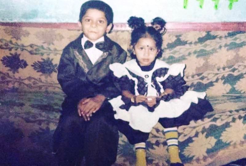 Childhood picture of Pavi Poovappa with his brother Rakesh Poovappa