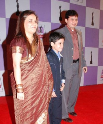 Darsheel Safary with his parents