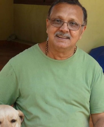 Divya Pillai's father