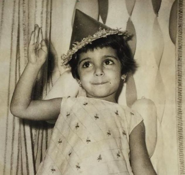 Farah Khan's childhood photo