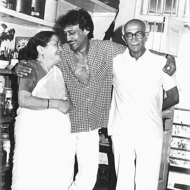 Jackie Shroff standing with his parents
