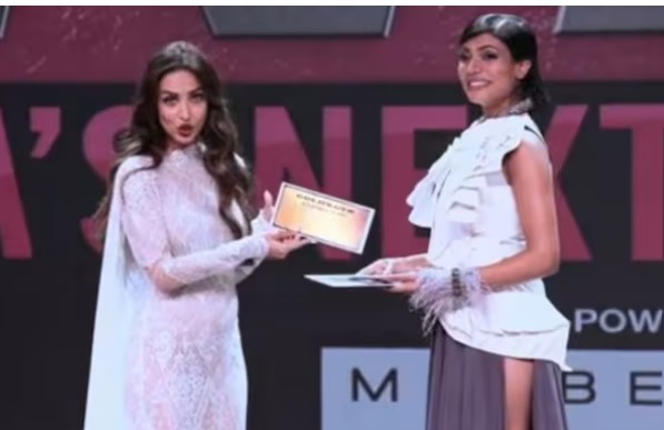 Malaika Khan announced Urvi Shetty as the winner of India's Next Top Model Season 4 (2018)