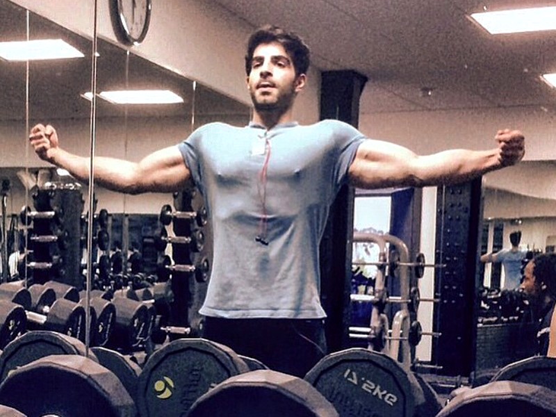 Mohak Malhotra working out in a gym