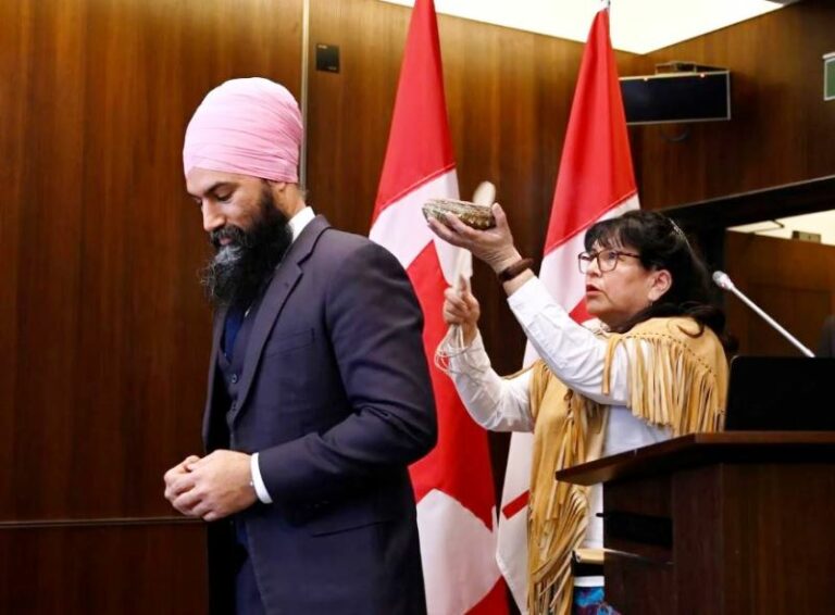 Jagmeet Singh Wiki, Age, Caste, Wife, Family, Biography & More - WikiBio