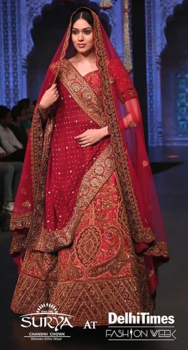Navisha Raj Kashyap during a fashion show