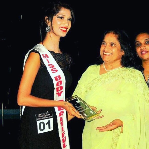 Pavi Poovappa after winning the title of Miss Body Beautiful at Miss Karnataka International 2016